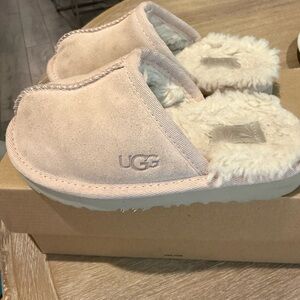 UGG Kids Blush Suede Shearling Clog Slippers